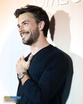 Jonathan Bailey 2026_1