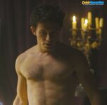 Jonathan Bailey 2026_1